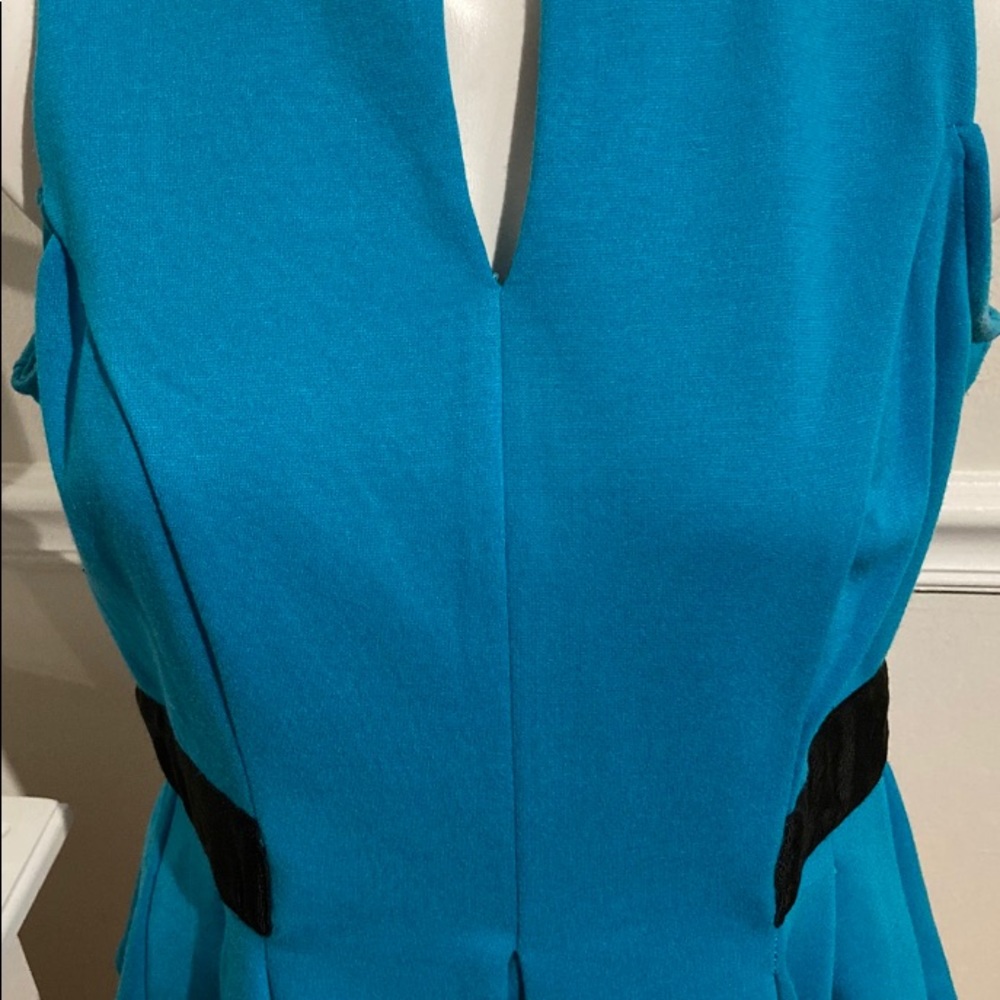 ELLE poplin top.